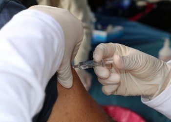 Cómo inscribirse para recibir la vacuna antigripal en los centros de salud municipales