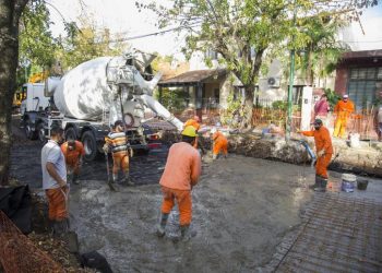 Pavimento nuevo en la calle Héroes de Malvinas