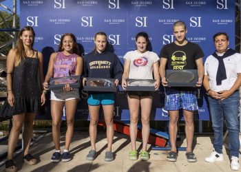 Nadadores sanisidrenses