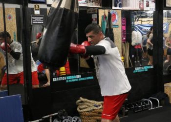 Becas para boxeo y pelotapaleta