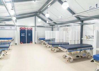 Se inauguró la ampliación de la guardia del Hospital Central.