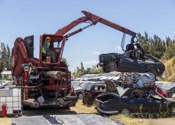Depósito fiscal de Boulogne: se compactaron más de 1300 vehículos