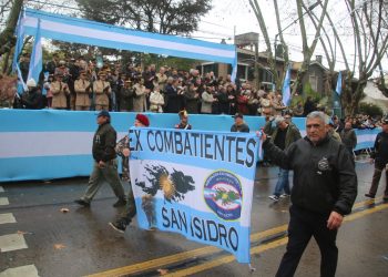 Desfile cívico militar de San Isidro