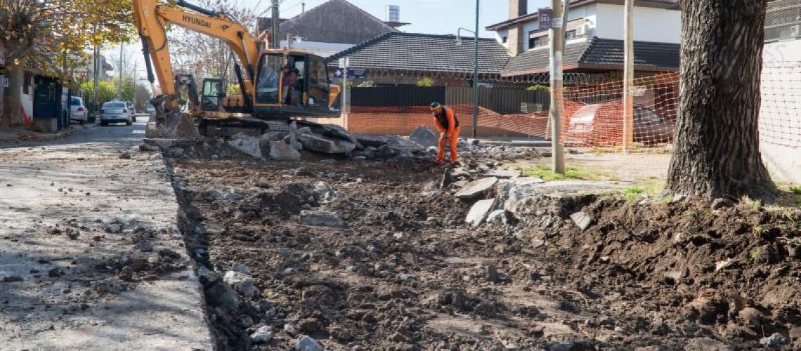 Trabajos de mejora de calzadas en Beccar